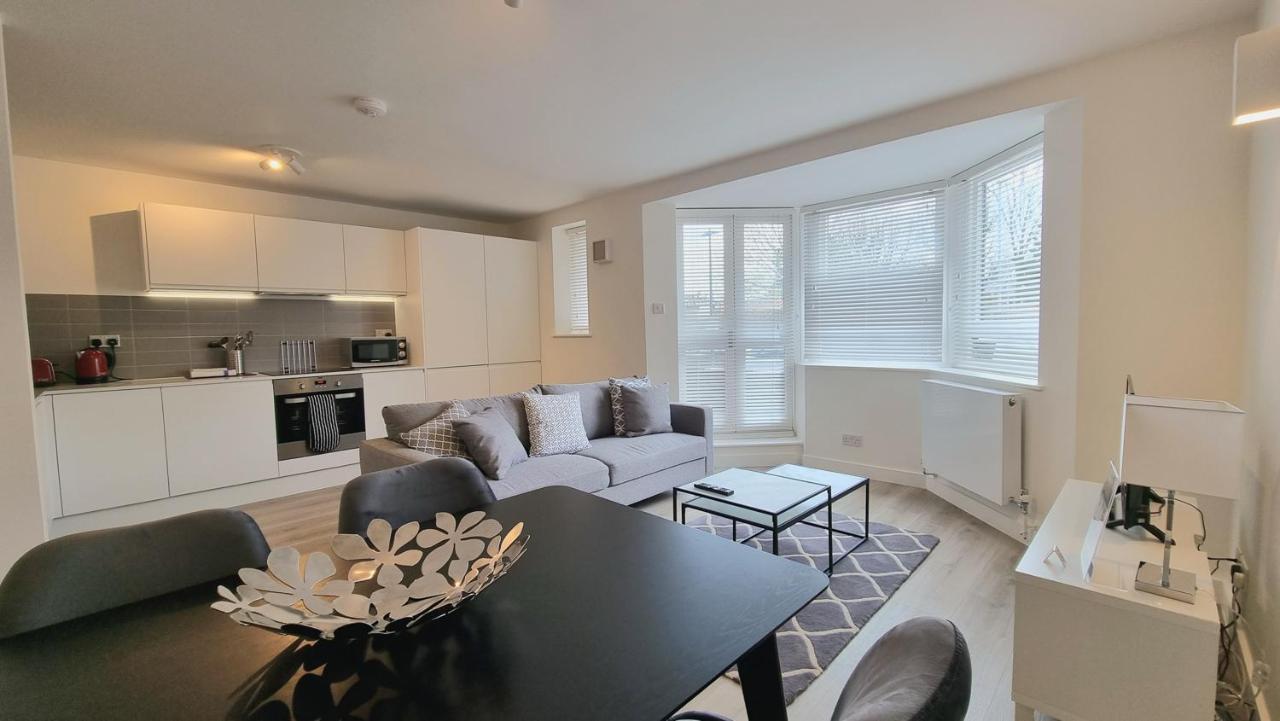 Roomspace Serviced Apartments - Kew Bridge Court Londres Extérieur photo